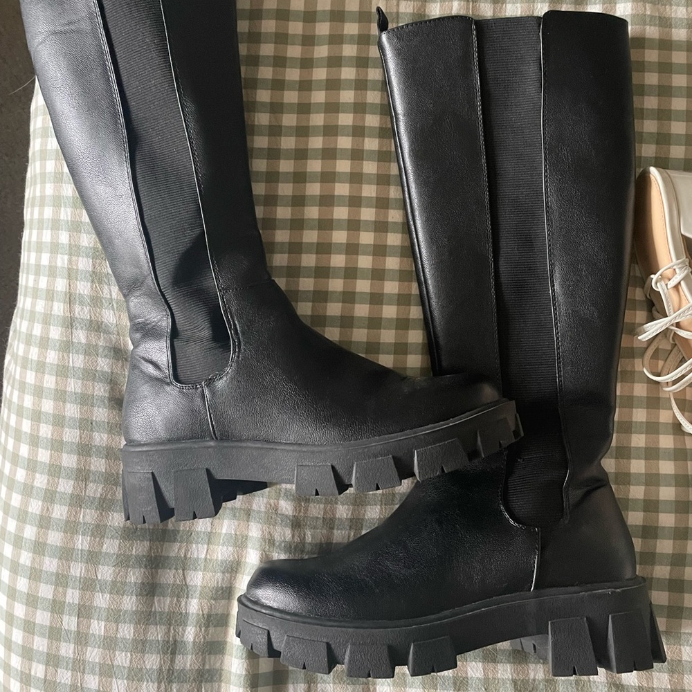 Chunky tall black boots